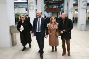 Φωτήλας στον αγιασμό του σταθμού υπεραστικού ΚΤΕΛ Αχαϊας: «Πού είναι ο δήμαρχος; Αυτό είναι το πρόβλημα…»