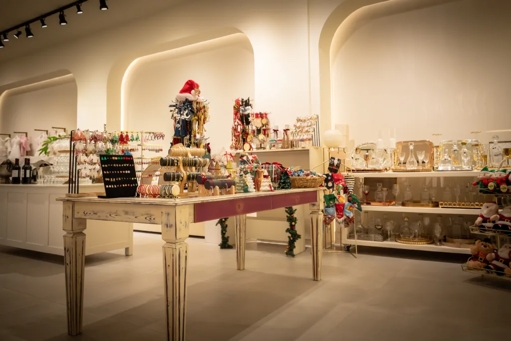 Ευχαριστήριο από την τοπική επιχείρηση Κατριβέση Γάμος-Βάπτιση για τη μεγάλη επιτυχία των εγκαινίων του καταστήματος