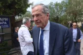 Σαμαράς προς Μητσοτάκη για τους αγρότες: «Δεν είναι όλα επικοινωνία. Υπάρχει και η κοινωνία»