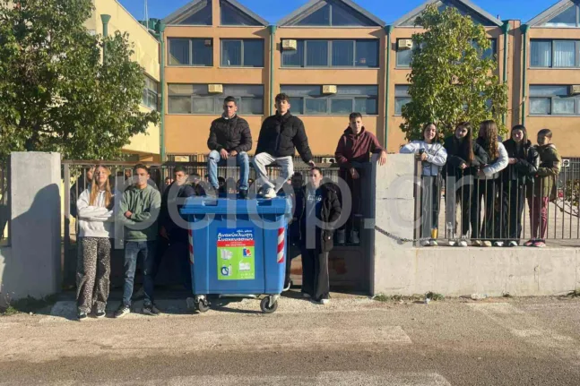 Μαθητές από τον Ερύμανθο και τη Δυτική Αχαΐα προχωρούν σε καταλήψεις σε ένδειξη στήριξης προς τους αγρότες – Κλειστά σχολεία