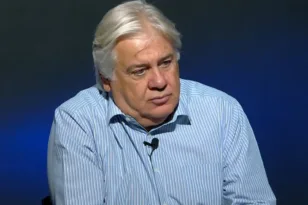 Αυγή: Παραιτήθηκε ο διευθυντής της για το πρωτοσέλιδο!