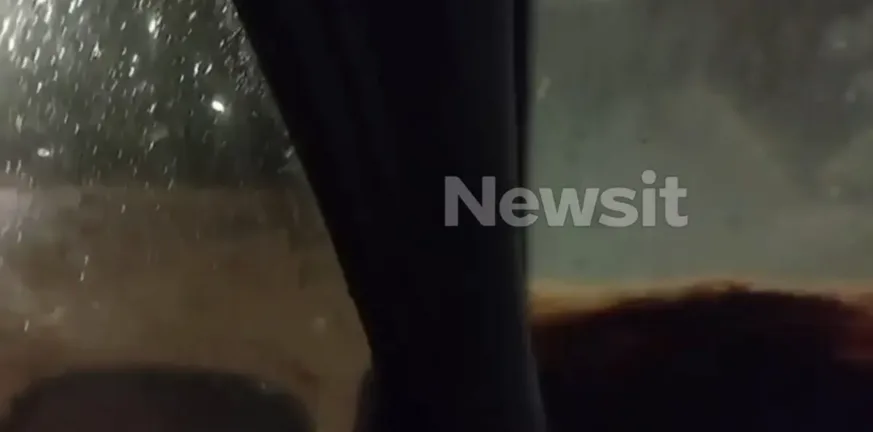 Εφιαλτικές στιγμές βίωσε οδηγός στην Άνω Βλυχάδα, ΦΩΤΟ