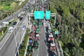 Το pelop.gr στα μπλόκα των αγροτών: Εντυπωσιακές εικόνες από drone στη νέα εθνική οδό Πατρών-Πύργου