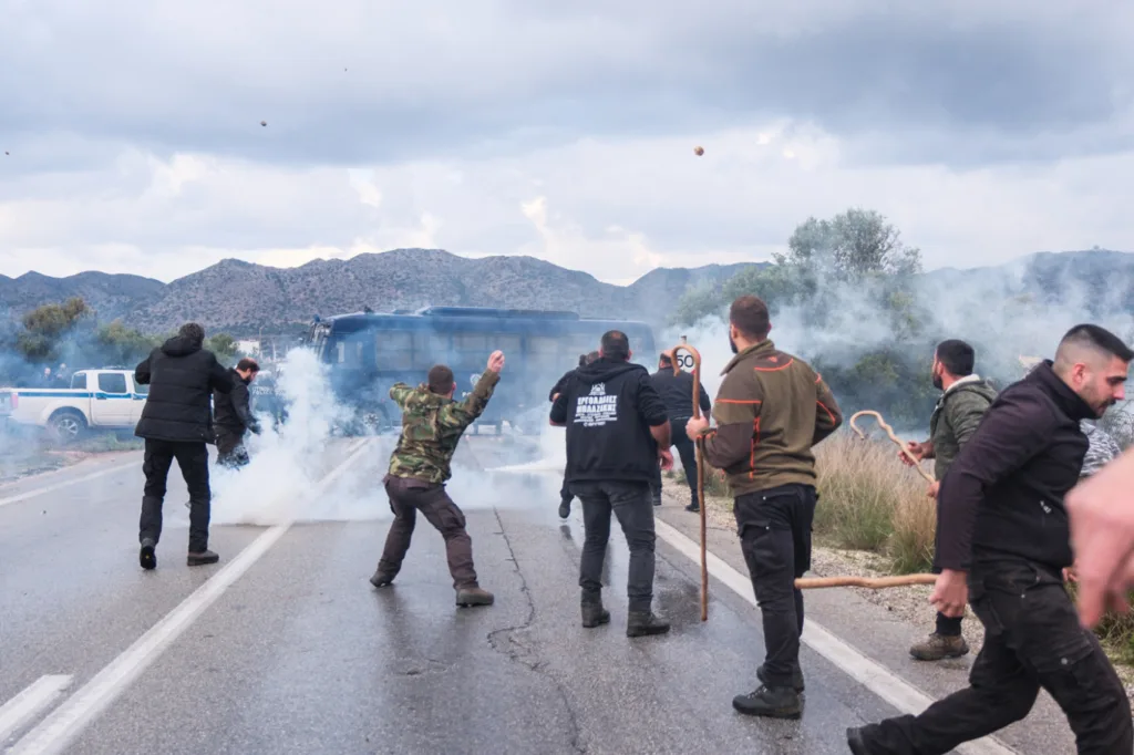 Κρήτη: Αγρότες χτύπησαν αστυνομικούς, ταυτοποιήθηκαν οι δράστες που διώκονται για εγκληματική οργάνωση, ΦΩΤΟ
