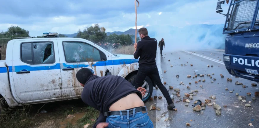 Κρήτη: Αγρότες χτύπησαν αστυνομικούς, ταυτοποιήθηκαν οι δράστες που διώκονται για εγκληματική οργάνωση, ΦΩΤΟ