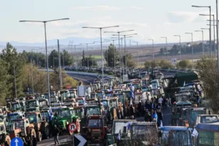 Οι αγρότες κλιμακώνουν τις κινητοποιήσεις τους, που υπάρχουν μπλόκα, που ενισχύονται και τι αποφάσεις έχουν πάρει