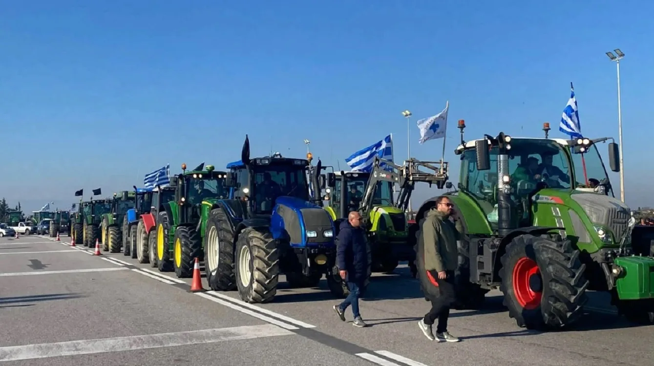 Όλα δείχνουν αδιέξοδο, επιμένουν οι αγρότες, σε διάλογο καλεί η Κυβέρνηση Όλα δείχνουν αδιέξοδο, επιμένουν οι αγρότες, σε διάλογο καλεί η Κυβέρνηση