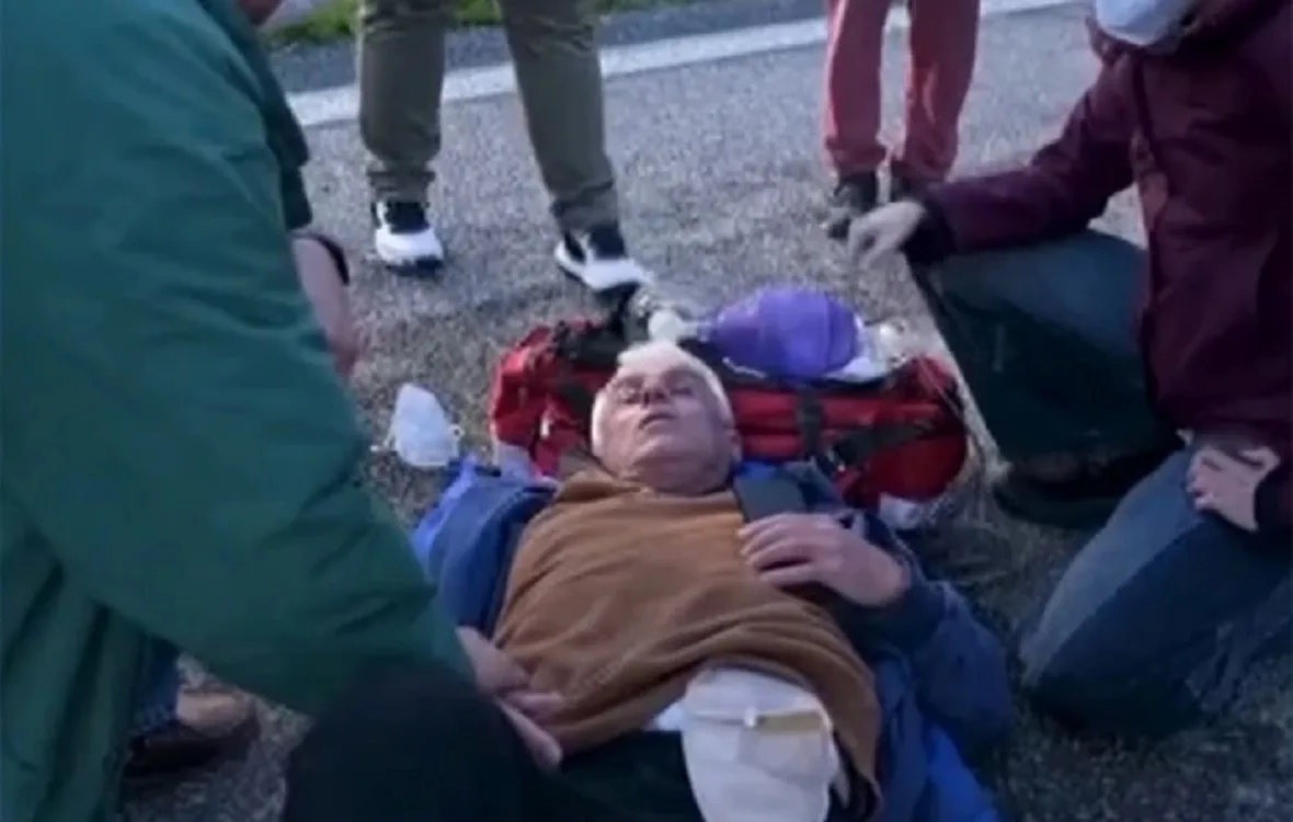 Καταγγελία αγροτοσυνδικαλιστή για βίαιη σύλληψη στη Λάρισα: «Μου έσπασαν τα πλευρά - Με πατούσε με το γόνατο»