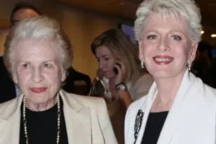 Πέθανε η Σύλβα Ακρίτα σε ηλικία 97 ετών, ιδρυτικό στέλεχος του ΠΑΣΟΚ