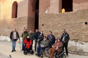 Πάτρα: Επίσκεψη στο Ρωμαϊκό Ωδείο από το Σύλλογο Ατόμων με κινητική αναπηρία