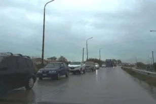 Ουρές χιλιομέτρων στην Αντιρρίου–Ιωαννίνων λόγω μπλόκου στο Αγγελόκαστρο ΒΙΝΤΕΟ