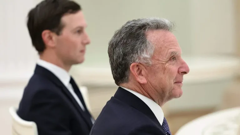 Στη Φλόριντα οι νέες επαφές ΗΠΑ–Ουκρανίας μετά τις συνομιλίες με Πούτιν