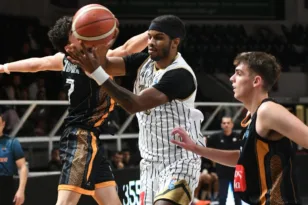 Ο Προμηθέας 2014 προηγείται στο ημίχρονο του Απόλλωνα