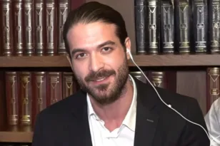 Άρης Μουγκοπέτρος: Καλός σύζυγος μπορεί να μην υπήρξα, αλλά ως πατέρας είμαι από τους καλύτερους