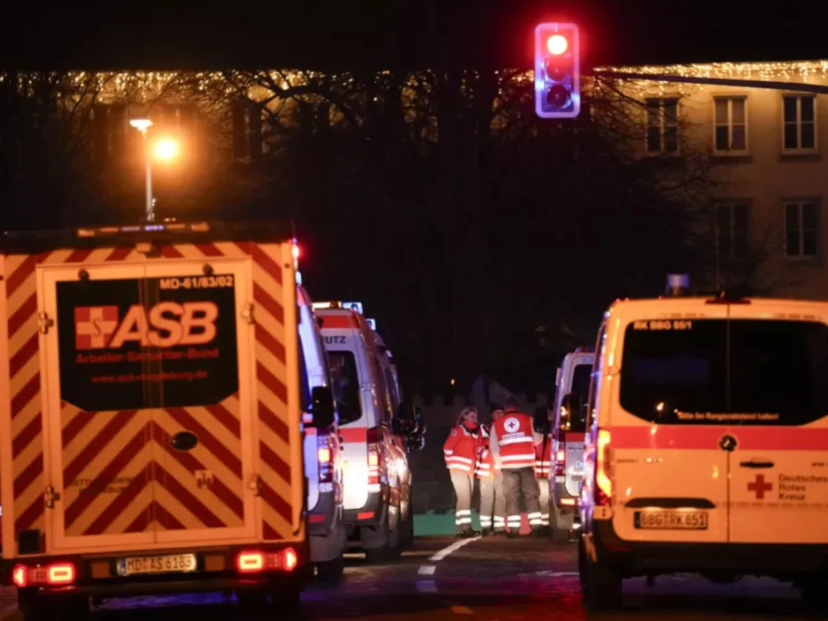 Τραγωδία στο Βερολίνο: Παιδί έχασε τη ζωή του σε πυρκαγιά Τραγωδία στο Βερολίνο: Παιδί έχασε τη ζωή του σε πυρκαγιά