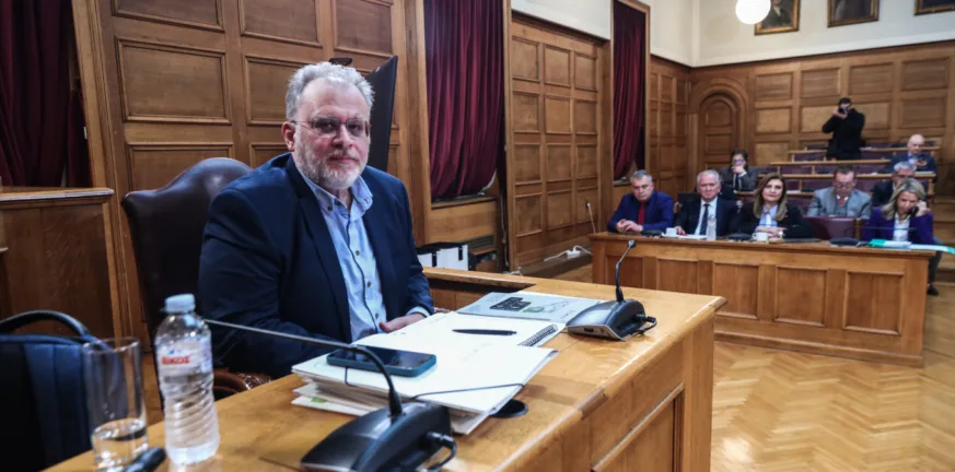 Εξεταστική για ΟΠΕΚΕΠΕ: Δεν έχω ευθύνη για τις παράτυπες αιτήσεις, υποστηρίζει ο Μπουνάκης