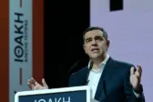 Αλέξης Τσίπρας από την Πάτρα: «Το φάντασμα της Ιθάκης πλανιέται πάνω από το καθεστώς τους»