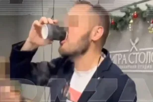 Μόσχα: Σε κρίσιμη κατάσταση 38χρονος μετά από κοκτέιλ με υγρό άζωτο σε χριστουγεννιάτικο πάρτι – Ρήξη στομάχου από «θεαματικό» πείραμα σεφ ΒΙΝΤΕΟ