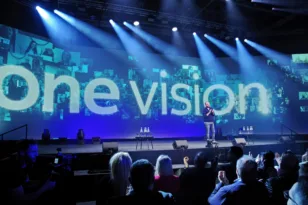 Η ΔΕΗ επανασχεδιάζει την εμπειρία του πελάτη