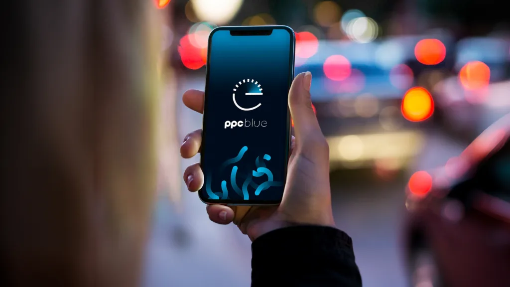 ΔΕΗ blue: Νέα RFID κάρτα για πιο εύκολη εμπειρία φόρτισης