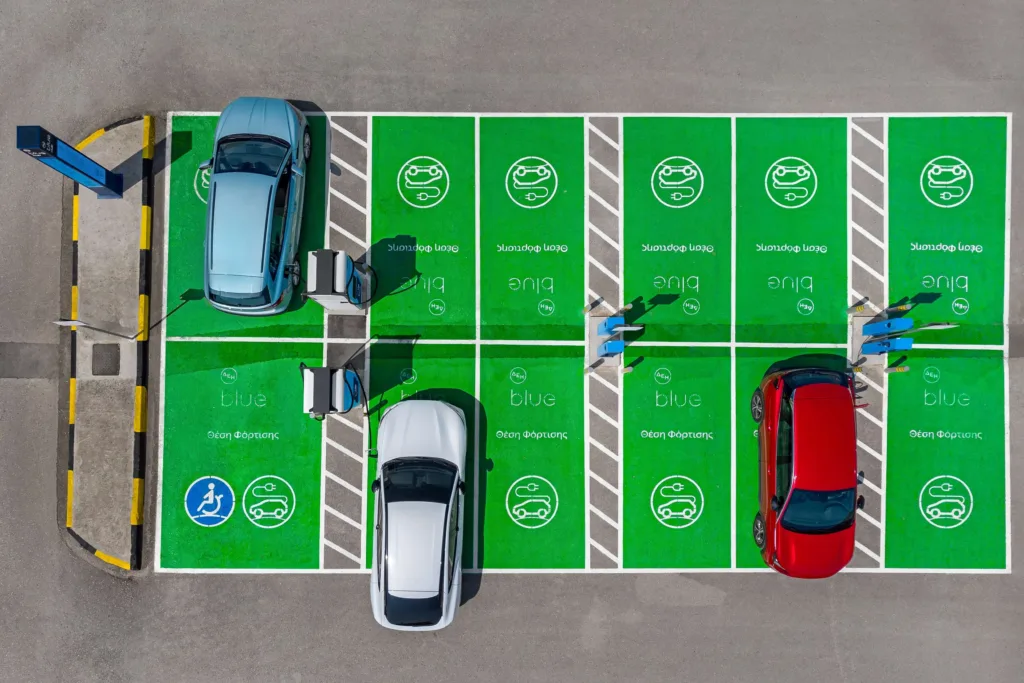 ΔΕΗ blue: Νέα RFID κάρτα για πιο εύκολη εμπειρία φόρτισης