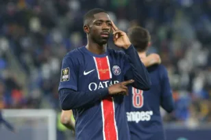 Κορυφαίος παίκτης της χρονιάς ο Ντεμπελέ -Έλαμψαν Γιαμάλ και Παρί Σεν Ζερμέν