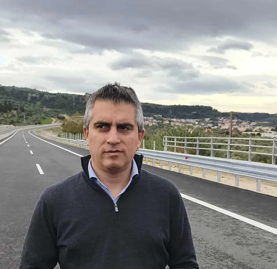 Υπολειπόμενες εργασίες έως τον Φεβρουάριο στον αυτοκινητόδρομο Πατρών-Πύργου - Τι απάντησε ο Δήμας