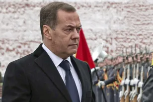 Νέο παραλήρημα Μεντβέντεφ κατά Ζελένσκι: Θα εκθέσουμε τη σορό του σε μουσείο στην Αγία Πετρούπολη