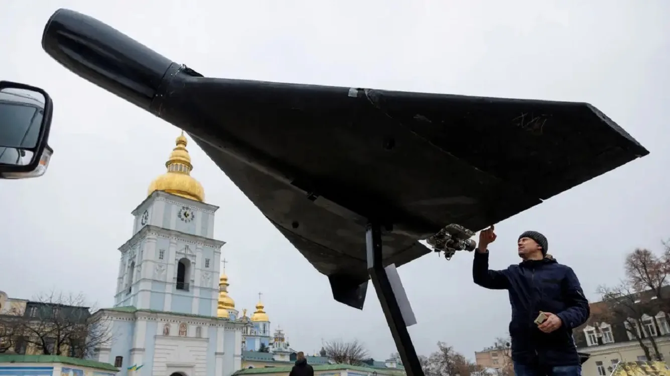 Συναγερμός στη Γαλλία: Πέντε drones πάνω από βάση με πυρηνικά υποβρύχια στο Μπρεστ