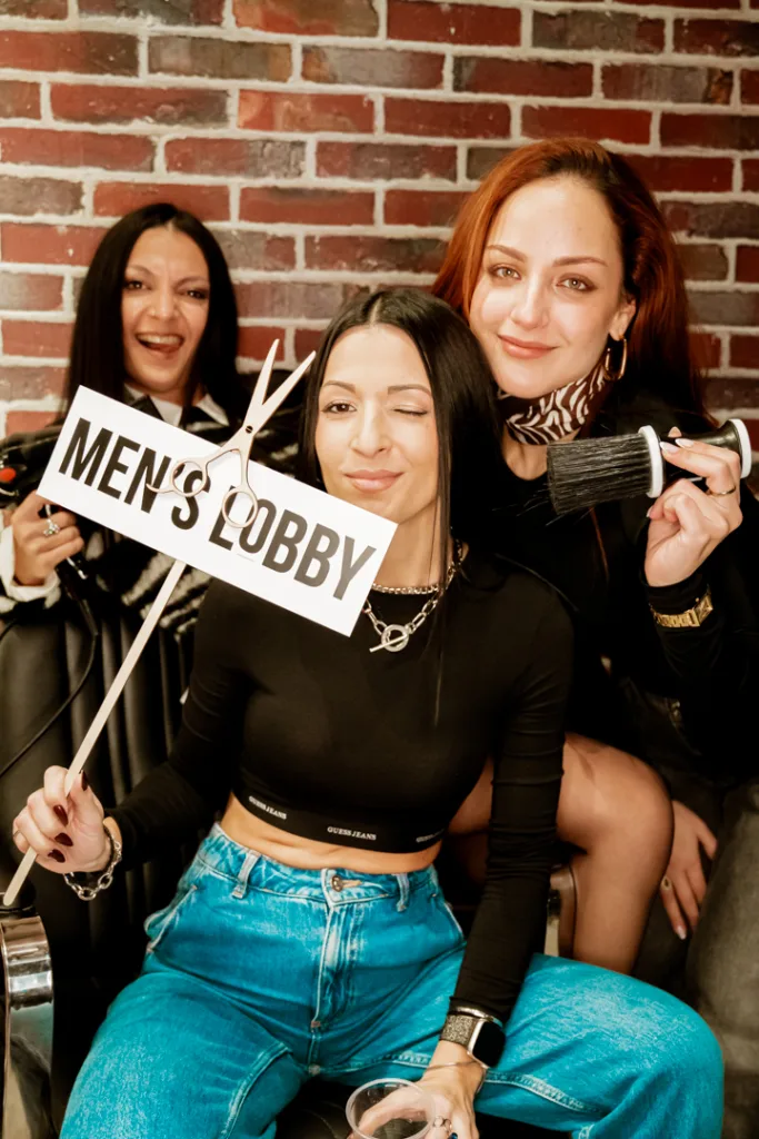 MEN'S LOBBY VIBE SESSIONS