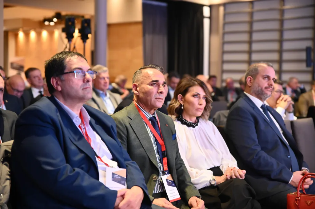 Πάτρα: Ξεκίνησε η Γενική Συνέλευση της Ένωσης Επιμελητήριων με σημαντικούς καλεσμένους, ΦΩΤΟ