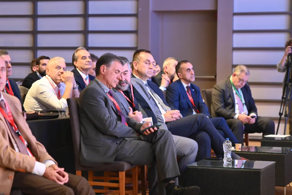 Πάτρα: Ξεκίνησε η Γενική Συνέλευση της Ένωσης Επιμελητήριων με σημαντικούς καλεσμένους, ΦΩΤΟ