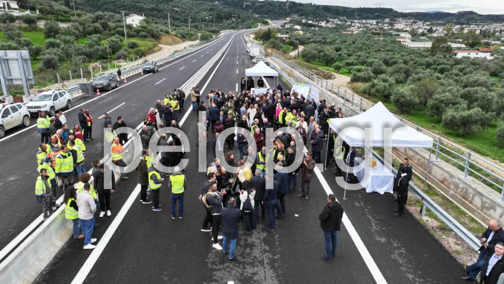 Πατρών–Πύργου: Στην κυκλοφορία το πιο δύσκολο τμήμα - Η Δυτική Ελλάδα αποκτά επιτέλους τον δρόμο που περίμενε, εικόνες από το drone του pelop.gr Πατρών–Πύργου: Στην κυκλοφορία το πιο δύσκολο τμήμα - Η Δυτική Ελλάδα αποκτά επιτέλους τον δρόμο που περίμενε, εικόνες από το drone του pelop.gr
