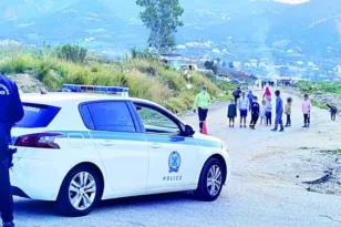 ΕΚΤΑΚΤΟ: Αστυνομική έφοδος και drones στον καταυλισμό ρομά στον Ριγανόκαμπο