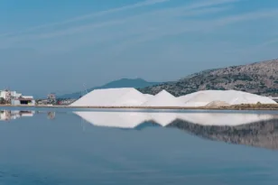 Υπερταμείο: Διεθνής διαγωνισμός για την πώληση πλειοψηφικού πακέτου της «Ελληνικές Αλυκές ΑΕ» – Στο 51% το ελάχιστο ποσοστό