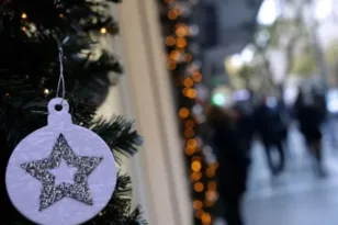 Πάτρα: Πώς θα λειτουργήσουν τα καταστήματα μέχρι την Παραμονή της Πρωτοχρονιάς
