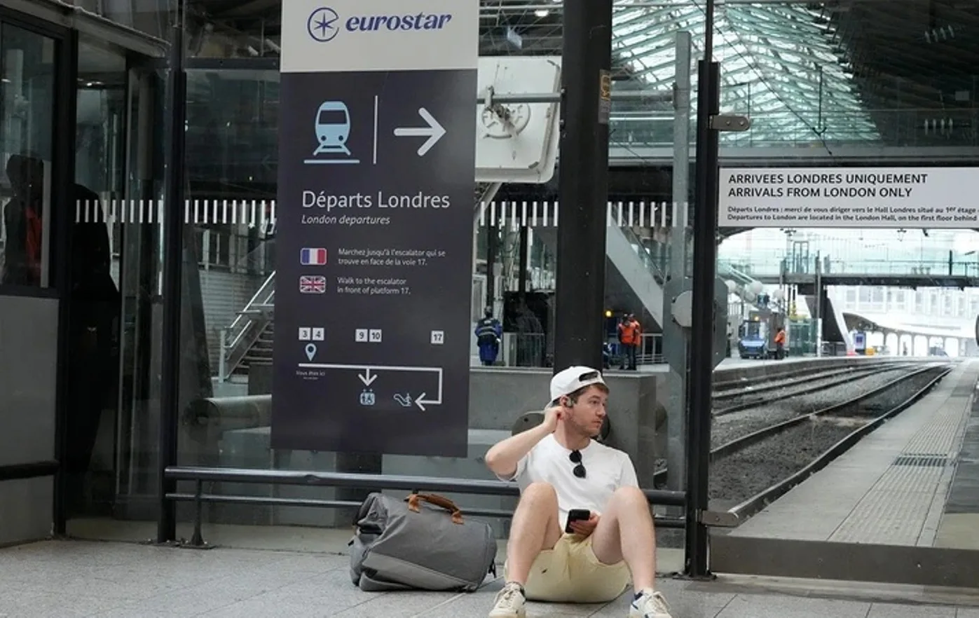 Eurostar: Συνεχίζονται οι καθυστερήσεις δρομολογίων, στον «αέρα» επιβάτες
