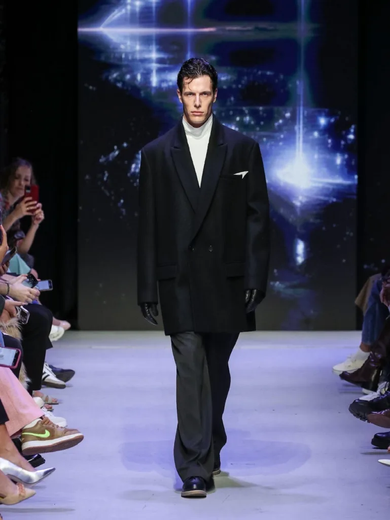 Moscow Fashion Week: Έμπνευση για το Ανδρικό Στυλ Moscow Fashion Week: Έμπνευση για το Ανδρικό Στυλ