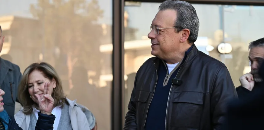 Φάμελλος για ΕΛΤΑ: «Λουκέτα για να κρυφτεί σκάνδαλο - Κερδοφόρα τα 5 καταστήματα που κλείνουν στη Θεσσαλονίκη»