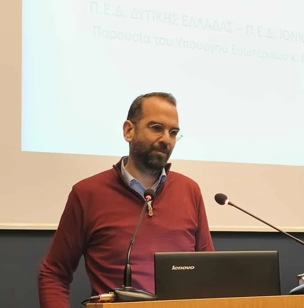 Τα αιτήματα των δημαρχών στον διάλογο με τον Υπουργό Εσωτερικών Θ. Λιβάνιο: Χρηματοδότηση, προσλήψεις και εκλογικός νόμος Τα αιτήματα των δημαρχών στον διάλογο με τον Υπουργό Εσωτερικών Θ. Λιβάνιο: Χρηματοδότηση, προσλήψεις και εκλογικός νόμος