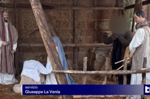 Ιταλία: Έκανε το άγαλμα σε χριστουγεννιάτικη φάτνη για να μη συλληφθεί!