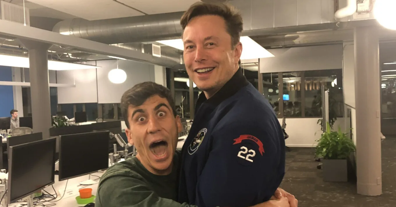 Ο Έλον Μασκ...προτείνει τον Φειδία για πρόεδρο της Ευρωπαϊκής Ένωσης! ΒΙΝΤΕΟ Ο Έλον Μασκ...προτείνει τον Φειδία για πρόεδρο της Ευρωπαϊκής Ένωσης! ΒΙΝΤΕΟ