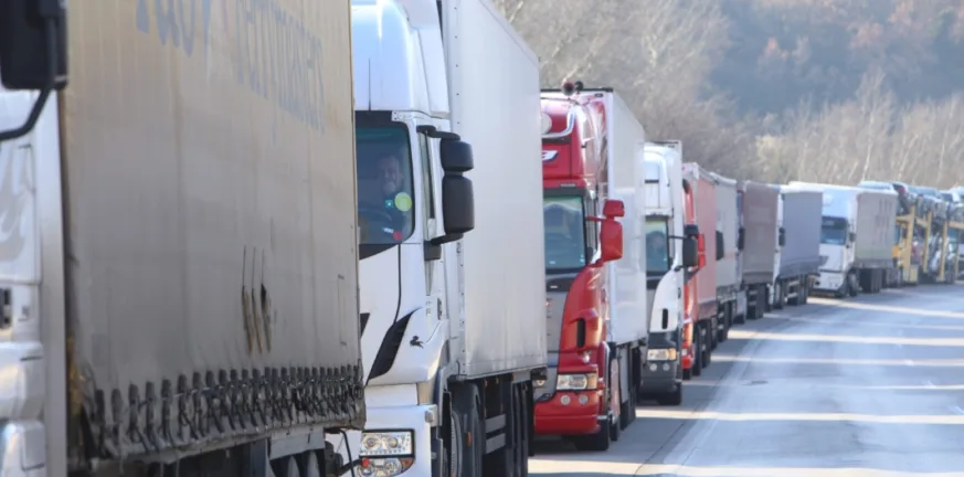 Ετοιμάζουν κινητοποιήσεις από τις 21/12 οι ιδιοκτήτες φορτηγών - Τι ζητούν
