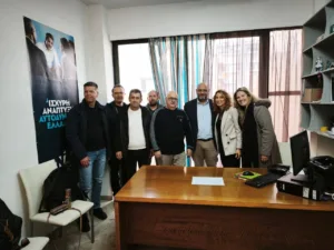 Φωτήλας: Επίσκεψη στο Αίγιο με εορταστικό χαρακτήρα και συναντήσεις για τοπικά ζητήματα