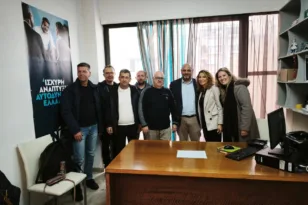 Φωτήλας: Επίσκεψη στο Αίγιο με εορταστικό χαρακτήρα και συναντήσεις για τοπικά ζητήματα