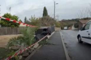 Γαλλία: Τρεις νεαροί έπεσαν με το αυτοκίνητό σε πισίνα και πνίγηκαν