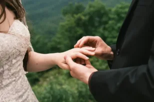 Απίστευτο, τον χώρισε αμέσως μετά το μυστήριο του γάμο τους!