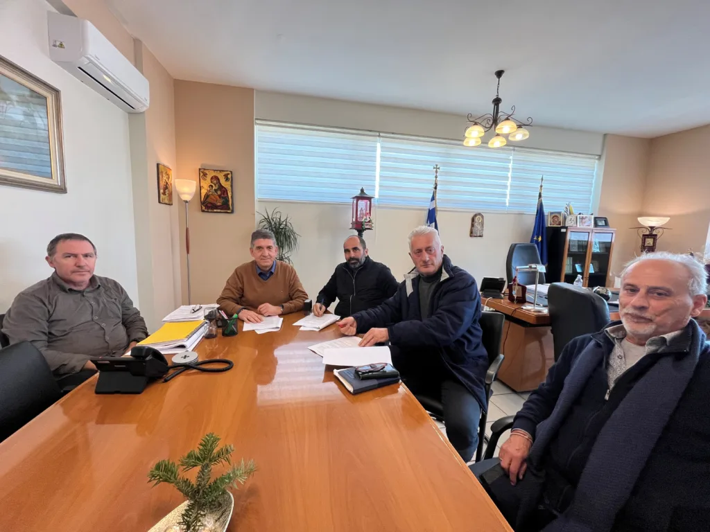 Δυτική Αχαΐα: Υπογραφή σύμβασης για τον εκσυγχρονισμό γεωτρήσεων ΦΩΤΟ