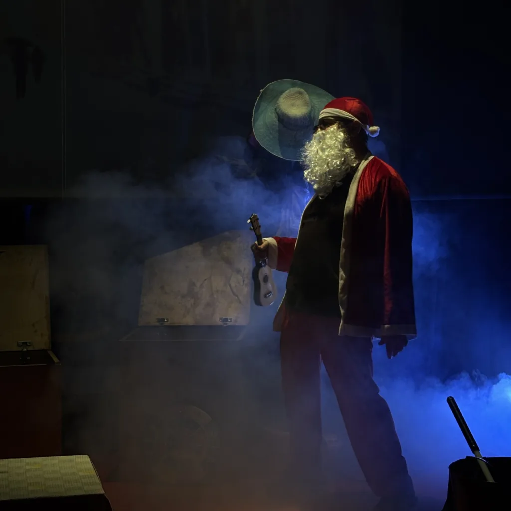 «Η Καλοσύνη του κόσμου»: Μια χριστουγεννιάτικη παράσταση που βάζει δύσκολες ερωτήσεις σε μικρούς και μεγάλους