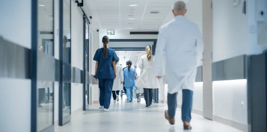 Αίγιο: Ο 44χρονος Περικλής Νικολάου που γρονθοκόπησε ορθοπεδικό στο Νοσοκομείο την Παρασκευή, πέθανε σήμερα στο ίδιο Νοσοκομείο!